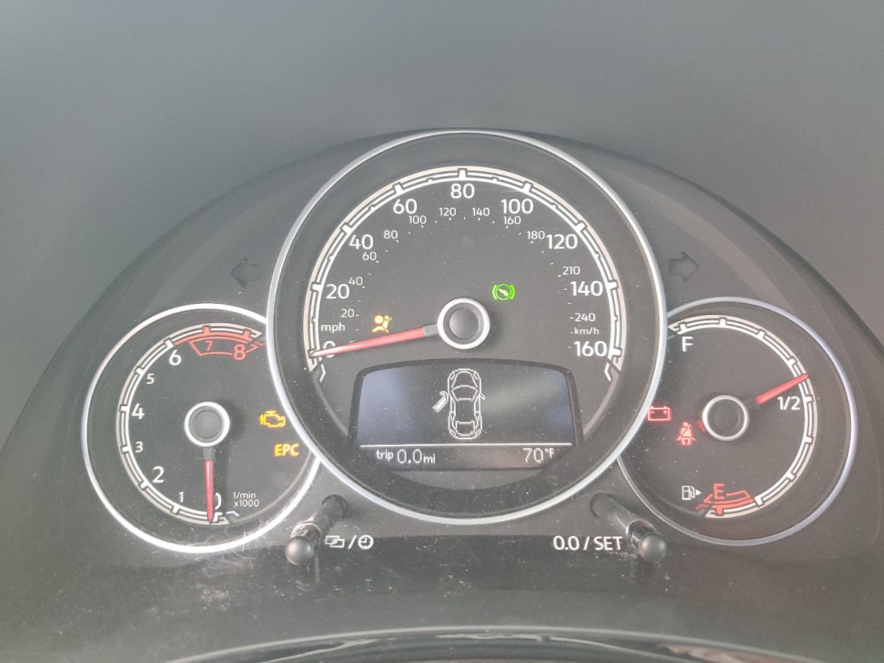 2019 Volkswagen Beetle S VIN: 3VWFD7AT5KM709097 Lot: 71780565