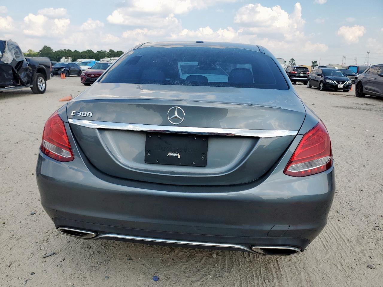 2018 Mercedes-Benz C 300 VIN: 55SWF4JB2JU257338 Lot: 81439805