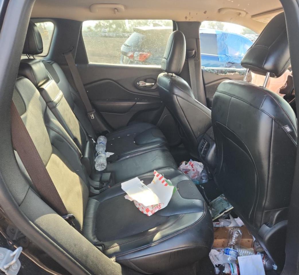 2015 Jeep Cherokee Trailhawk VIN: 1C4PJMBB8FW778179 Lot: 80175235