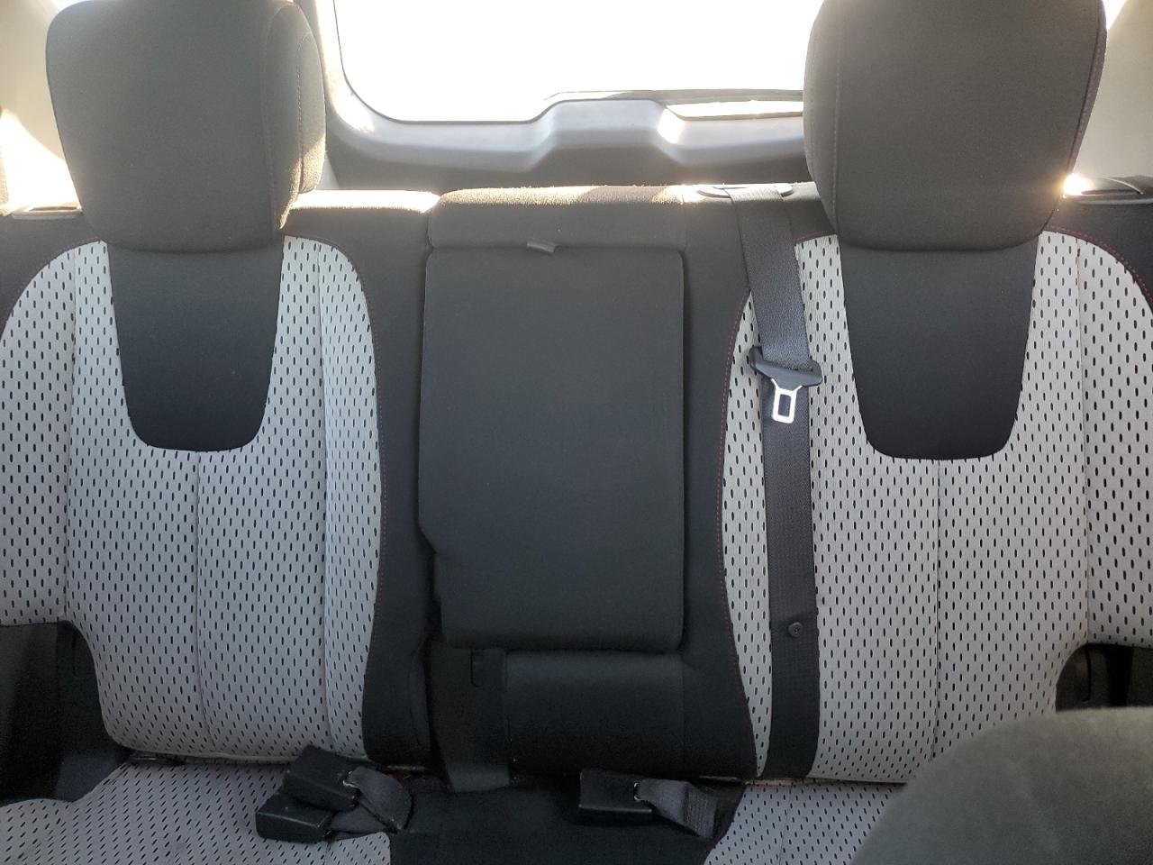 2010 Chevrolet Equinox Ls VIN: 2CNFLCEW6A6210008 Lot: 71524215