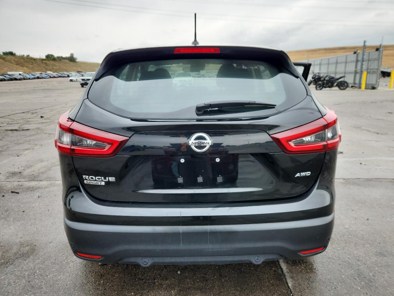 2022 Nissan Rogue Sport S VIN: JN1BJ1AW4NW47069 Lot: 71544025
