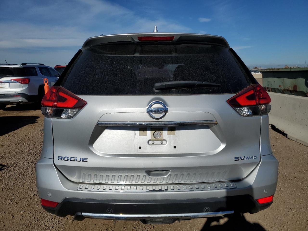 2019 Nissan Rogue S VIN: JN8AT2MV2KW385384 Lot: 80916505