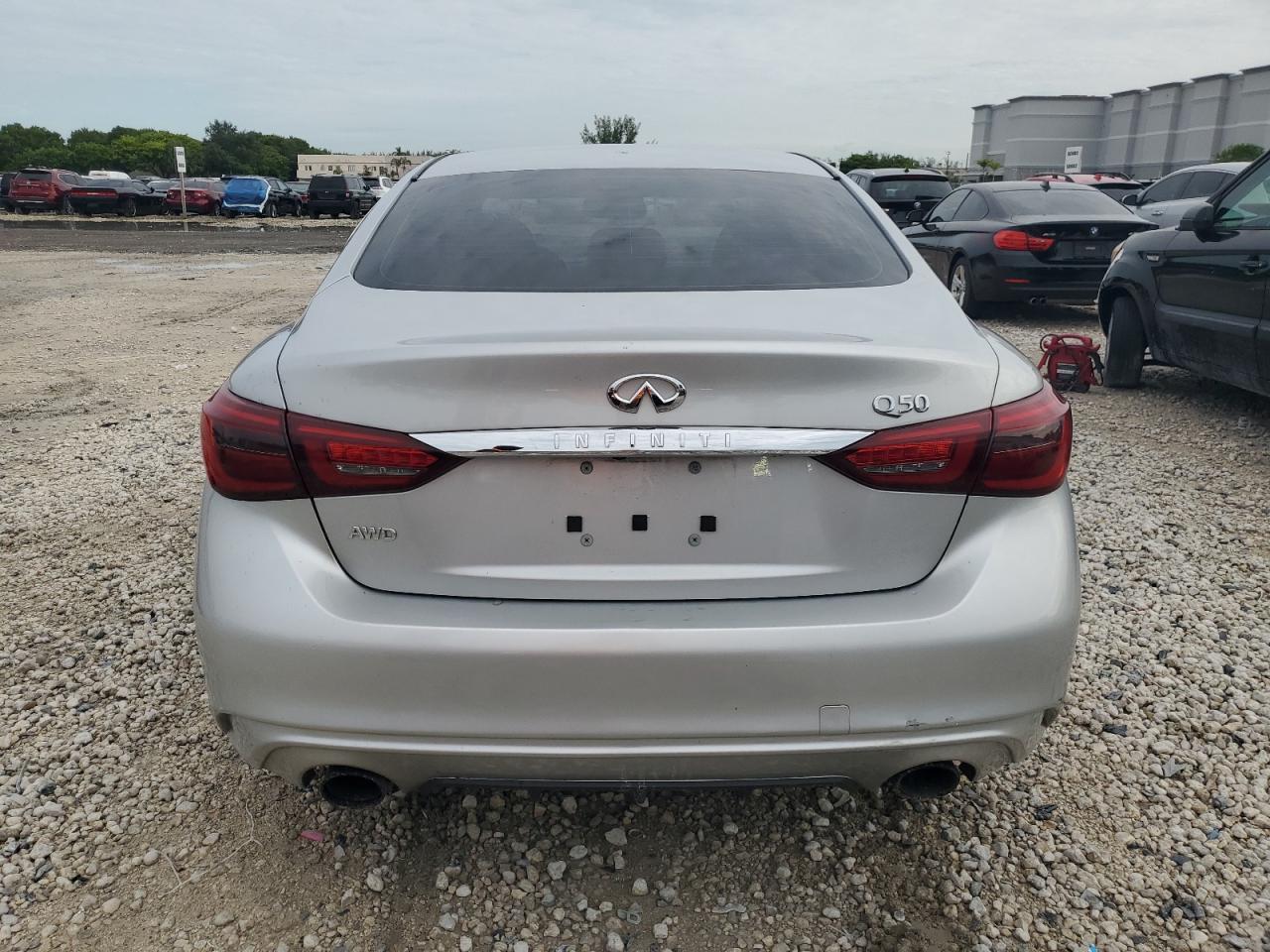 2018 Infiniti Q50 Luxe VIN: JN1EV7AR0JM433540 Lot: 70497005