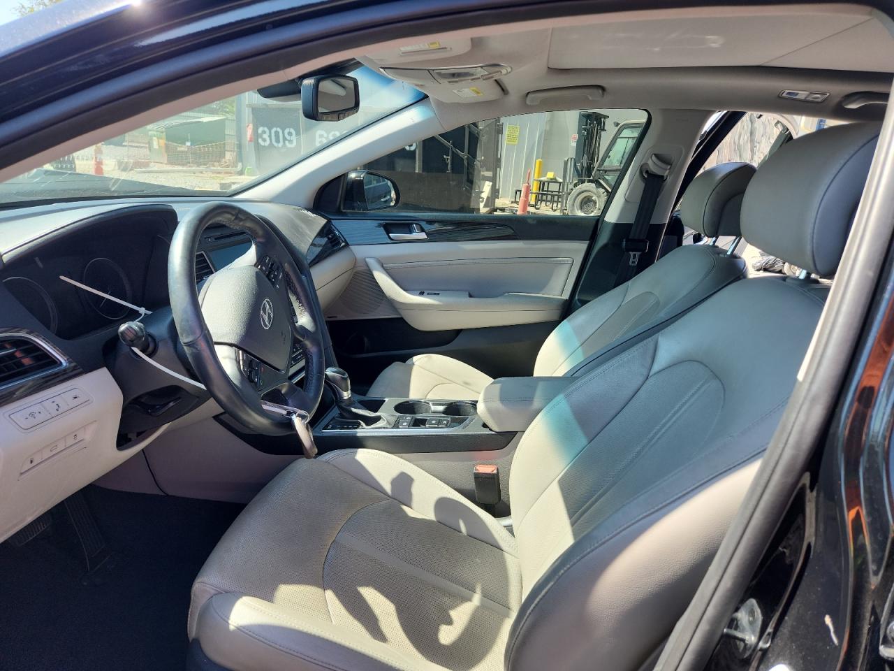 2015 Hyundai Sonata Sport VIN: 5NPE34AF4FH255687 Lot: 80750845