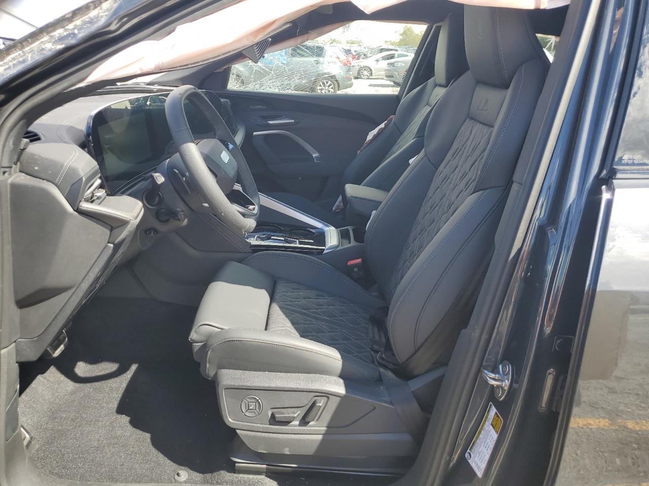 2025 Audi Sq5 Prestige VIN: WA135AGU5S2055414 Lot: 81585905