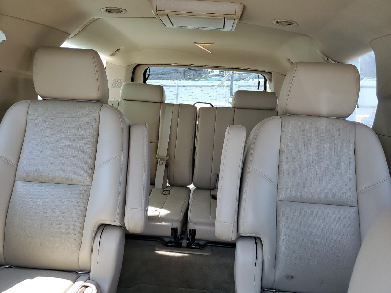 2013 Chevrolet Suburban K1500 Ltz VIN: 1GNSKKE79DR281910 Lot: 84017445