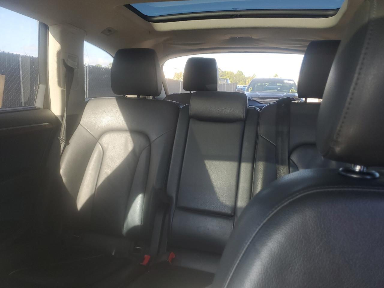 2015 Audi Q7 Premium Plus VIN: WA1LGAFE1FD012638 Lot: 81896525