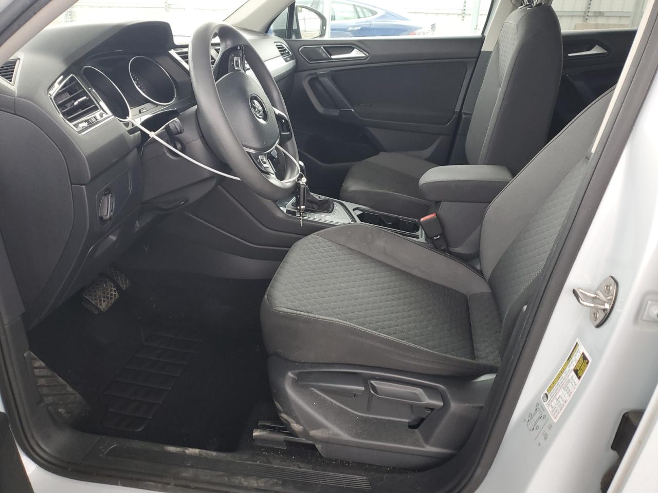 2018 Volkswagen Tiguan S VIN: 3VV1B7AX8JM094731 Lot: 84208755