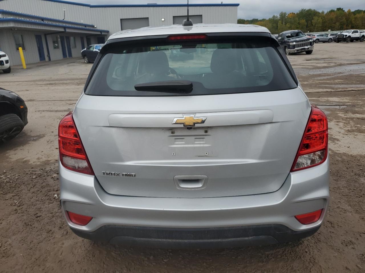 2019 Chevrolet Trax Ls VIN: 3GNCJNSBXKL189839 Lot: 82023415