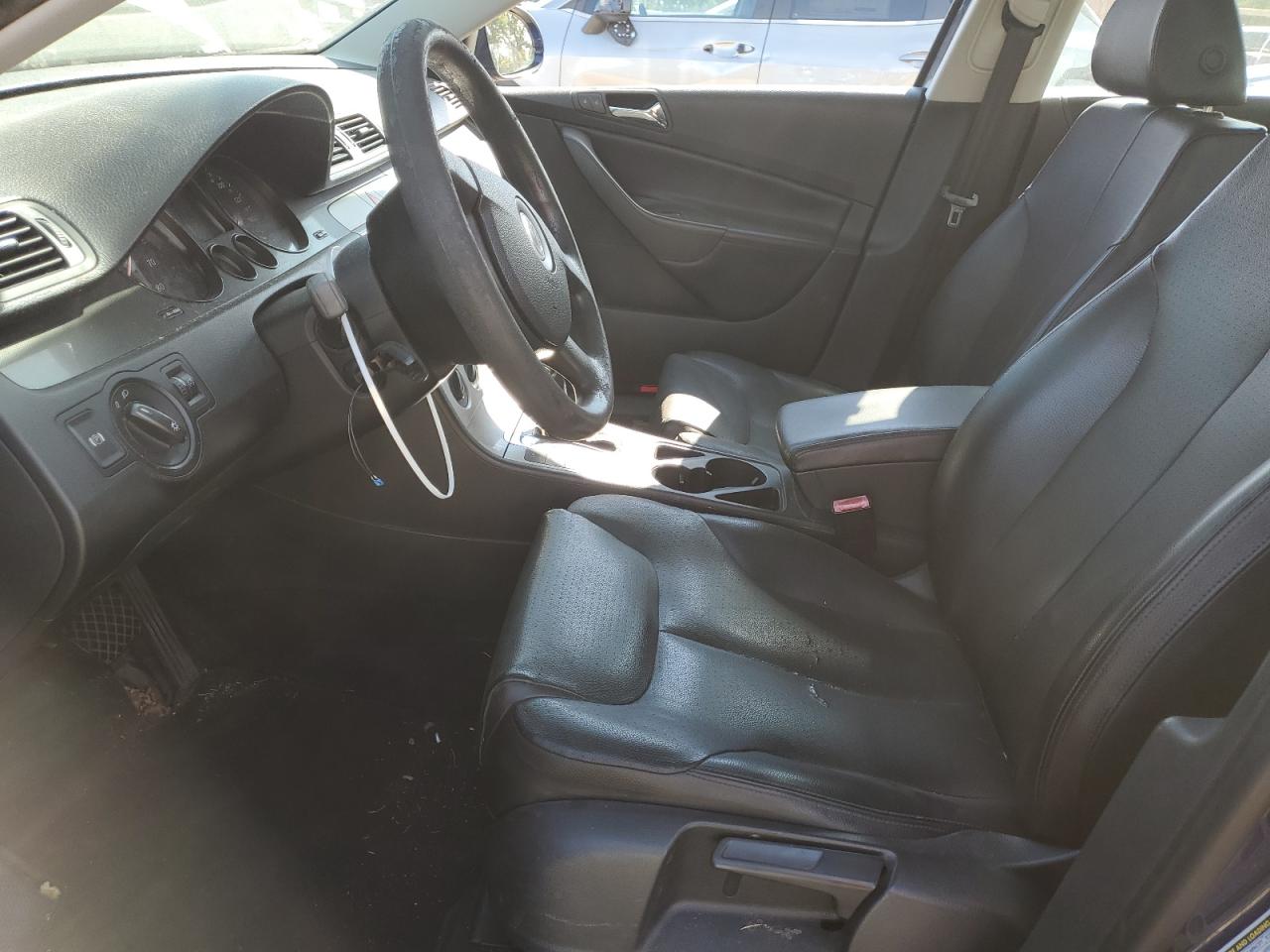 2007 Volkswagen Passat VIN: WVWJK73C37P068193 Lot: 70319785