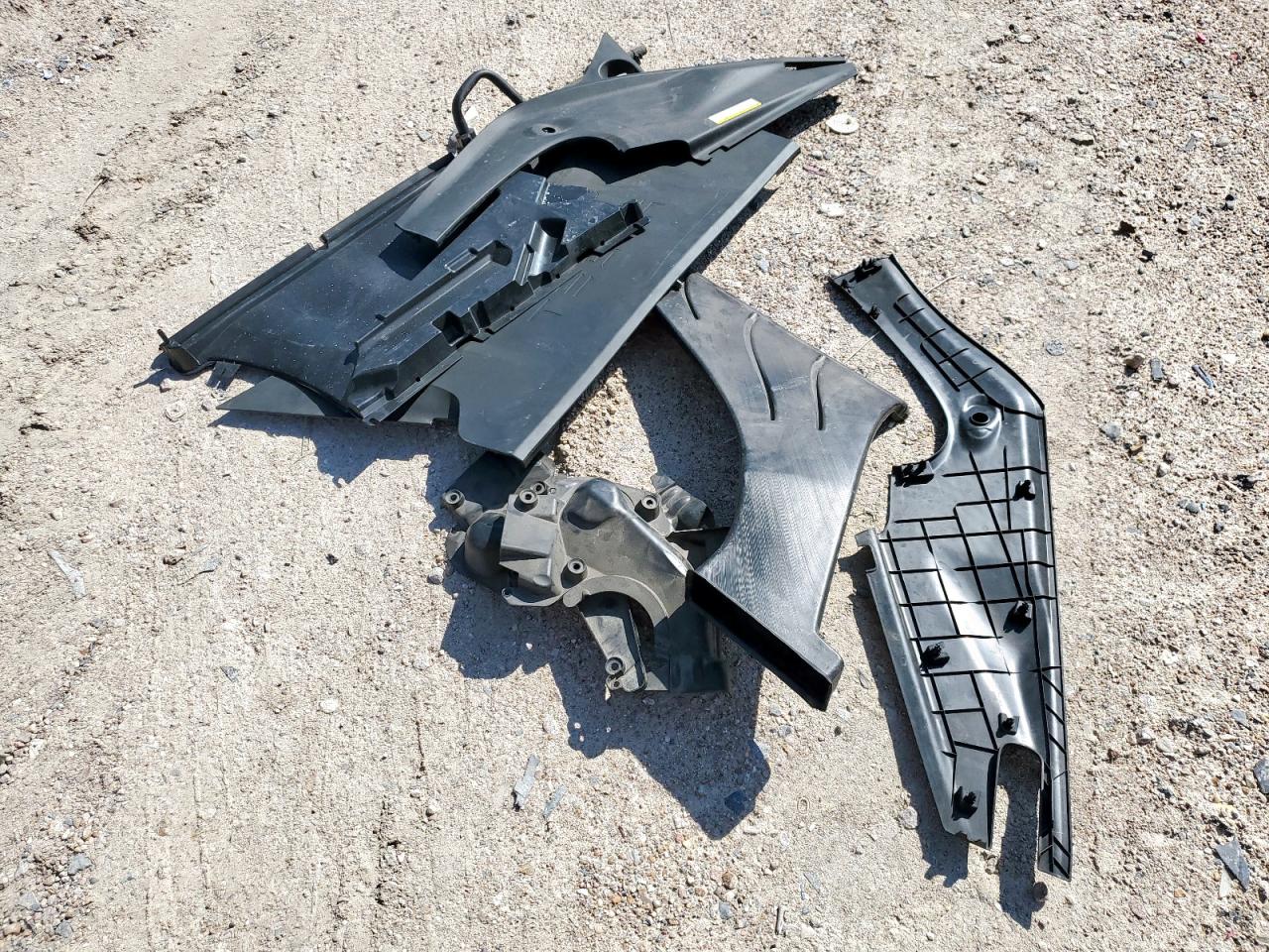 2016 Tesla Model S VIN: 5YJSA1E42GF145883 Lot: 81840585