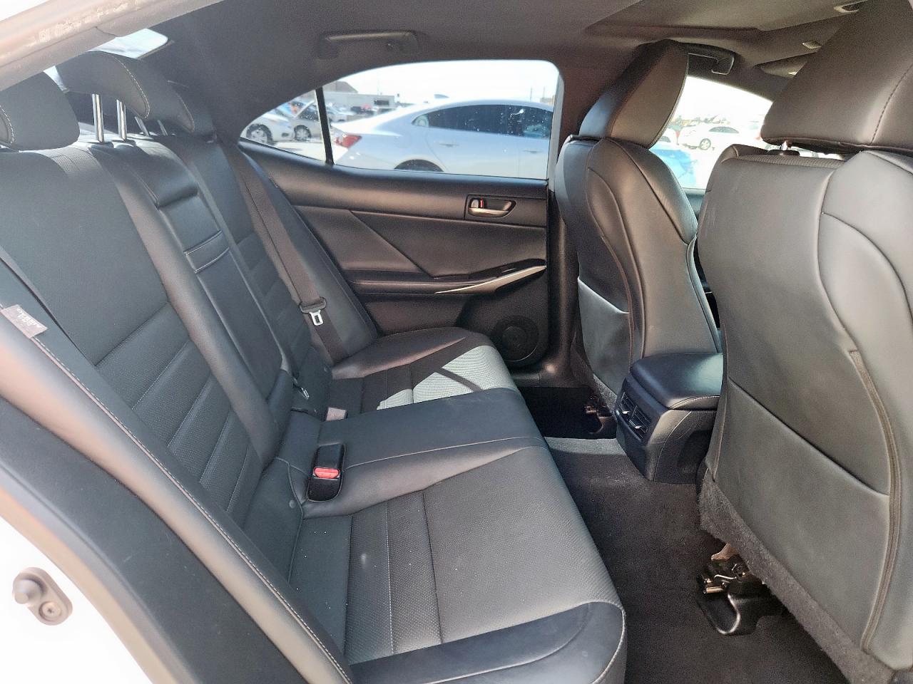 2019 Lexus Is 300 VIN: JTHBA1D2XK5097526 Lot: 80334835