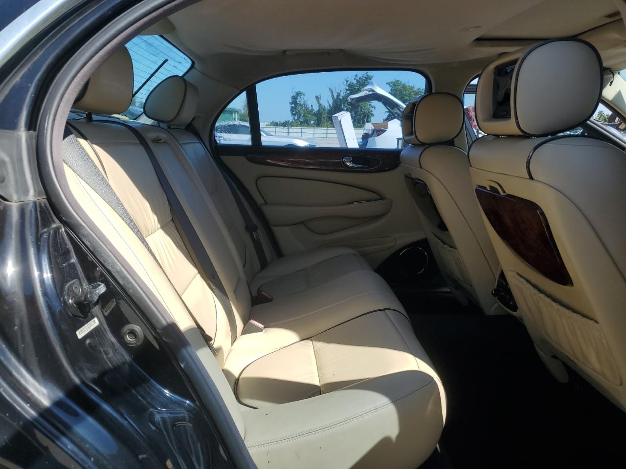 2007 Jaguar Vandenplas VIN: SAJWA82B67SH16957 Lot: 80655955