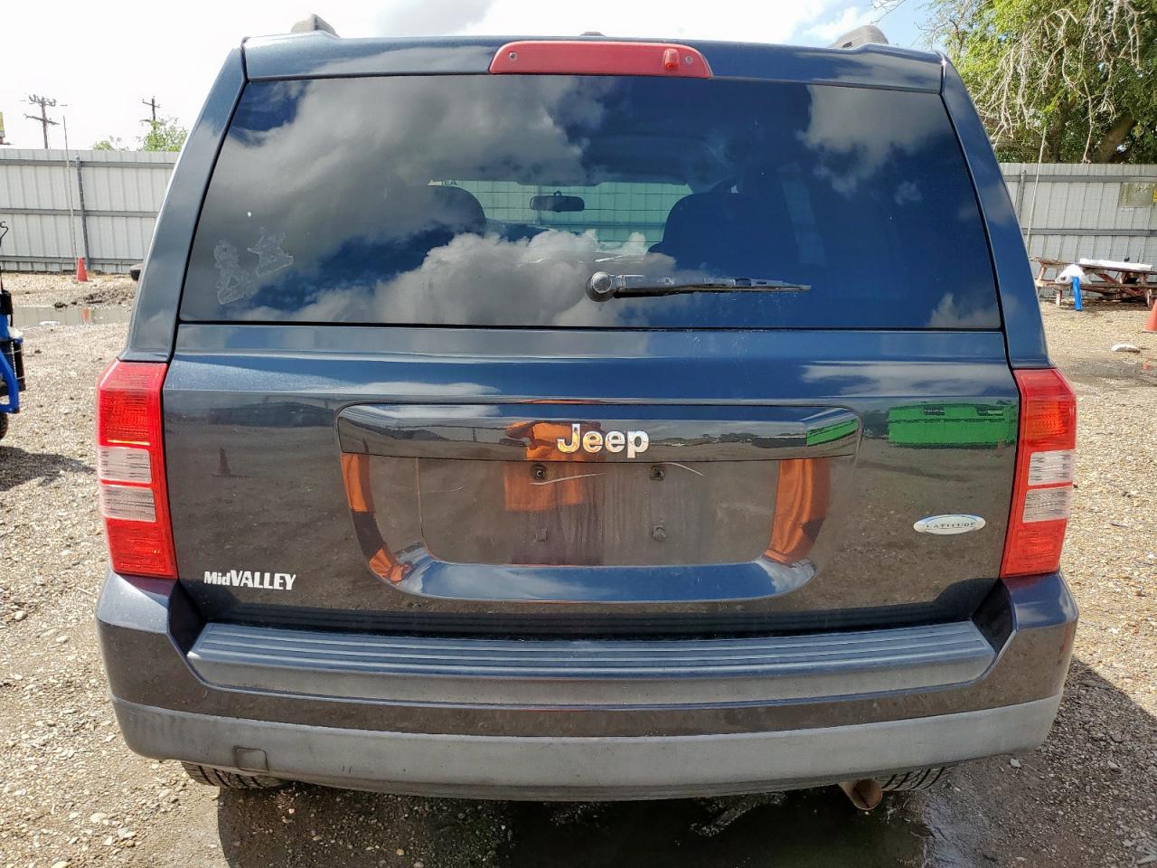 2014 Jeep Patriot Latitude VIN: 1C4NJPFA7ED699882 Lot: 80260245