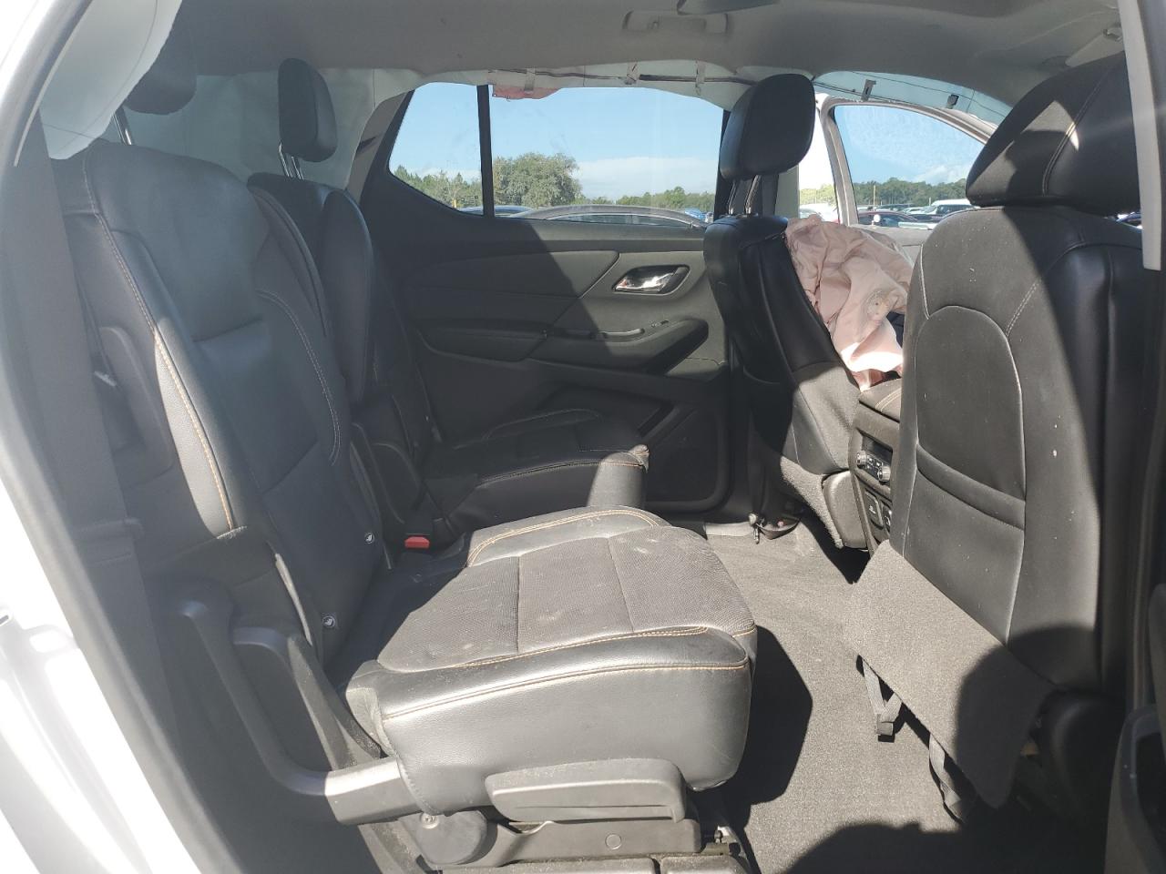 2018 Chevrolet Traverse Premier VIN: 1GNERKKW6JJ156068 Lot: 81706905