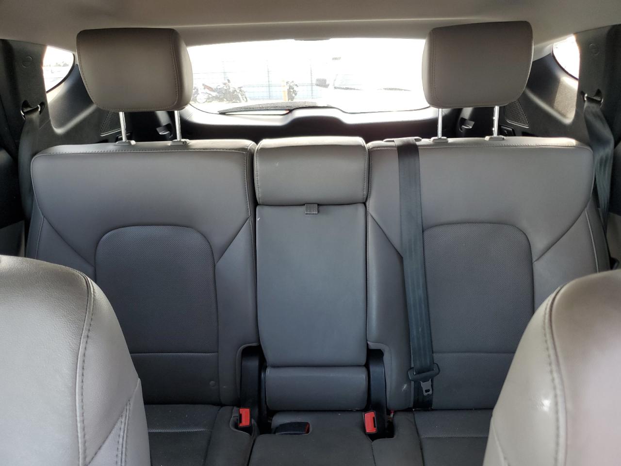 2017 Hyundai Santa Fe Sport VIN: 5XYZU3LB8HG397585 Lot: 84020895