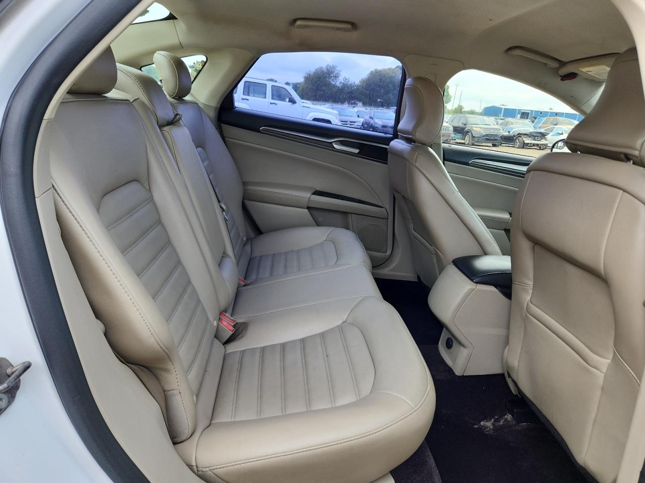 2017 Ford Fusion Se VIN: 3FA6P0HD7HR317319 Lot: 71259235