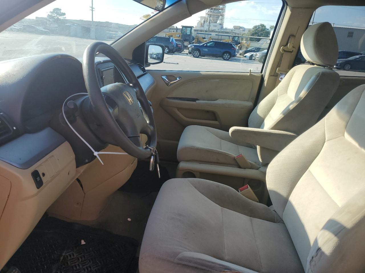 2010 Honda Odyssey Lx VIN: 5FNRL3H24AB034287 Lot: 84618175