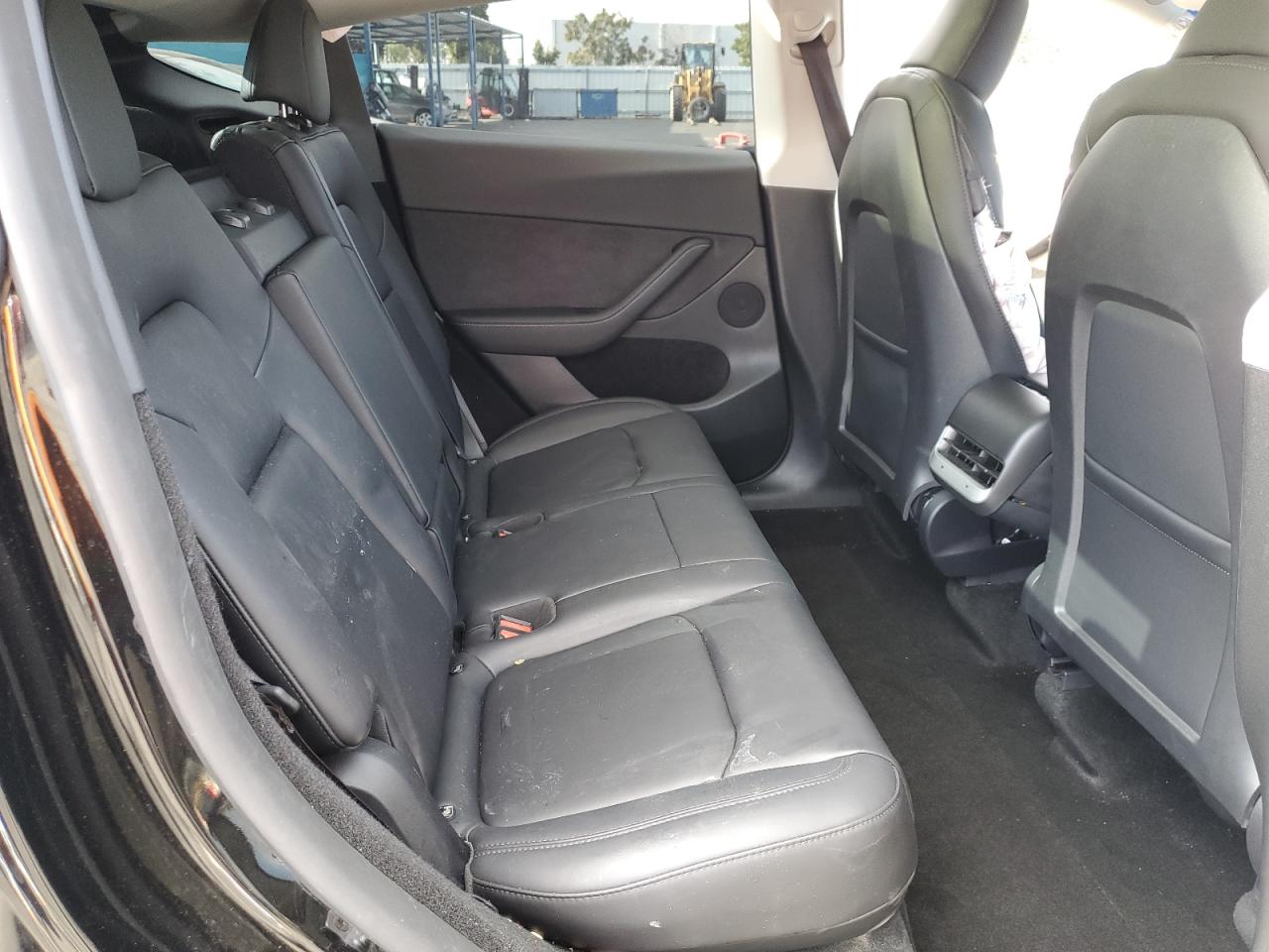 2024 Tesla Model Y VIN: 7SAYGDED7RF097894 Lot: 84604555