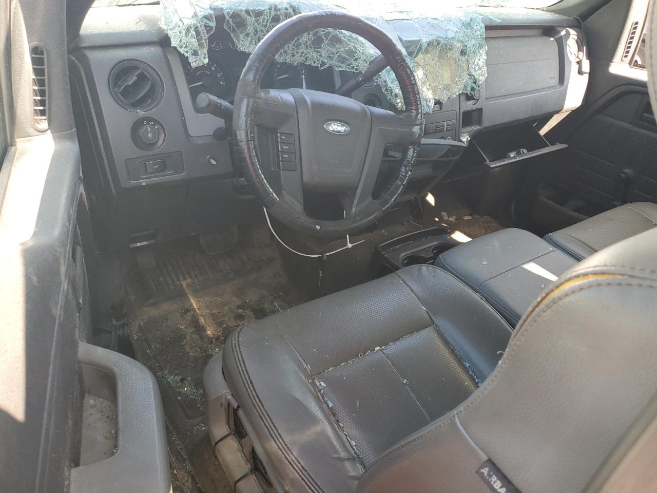 2011 Ford F150 VIN: 1FTMF1CM8BFB93373 Lot: 70907115