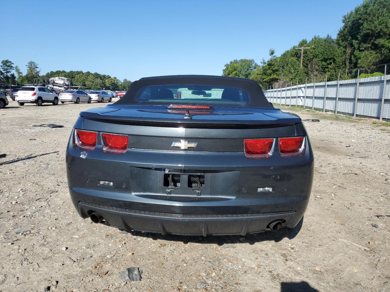 2013 Chevrolet Camaro Lt VIN: 2G1FB3D33D9219324 Lot: 71888325