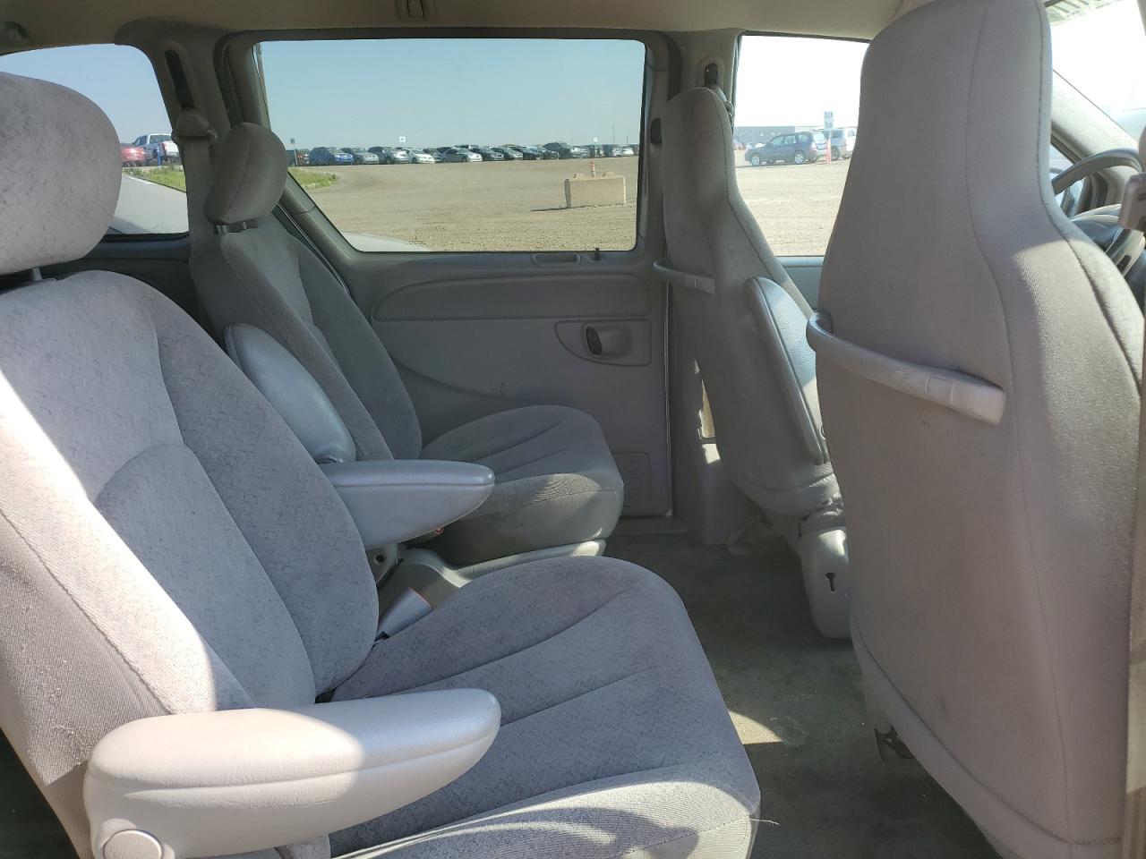 2003 Dodge Caravan Se VIN: 1D4GP25R83B324385 Lot: 70917775
