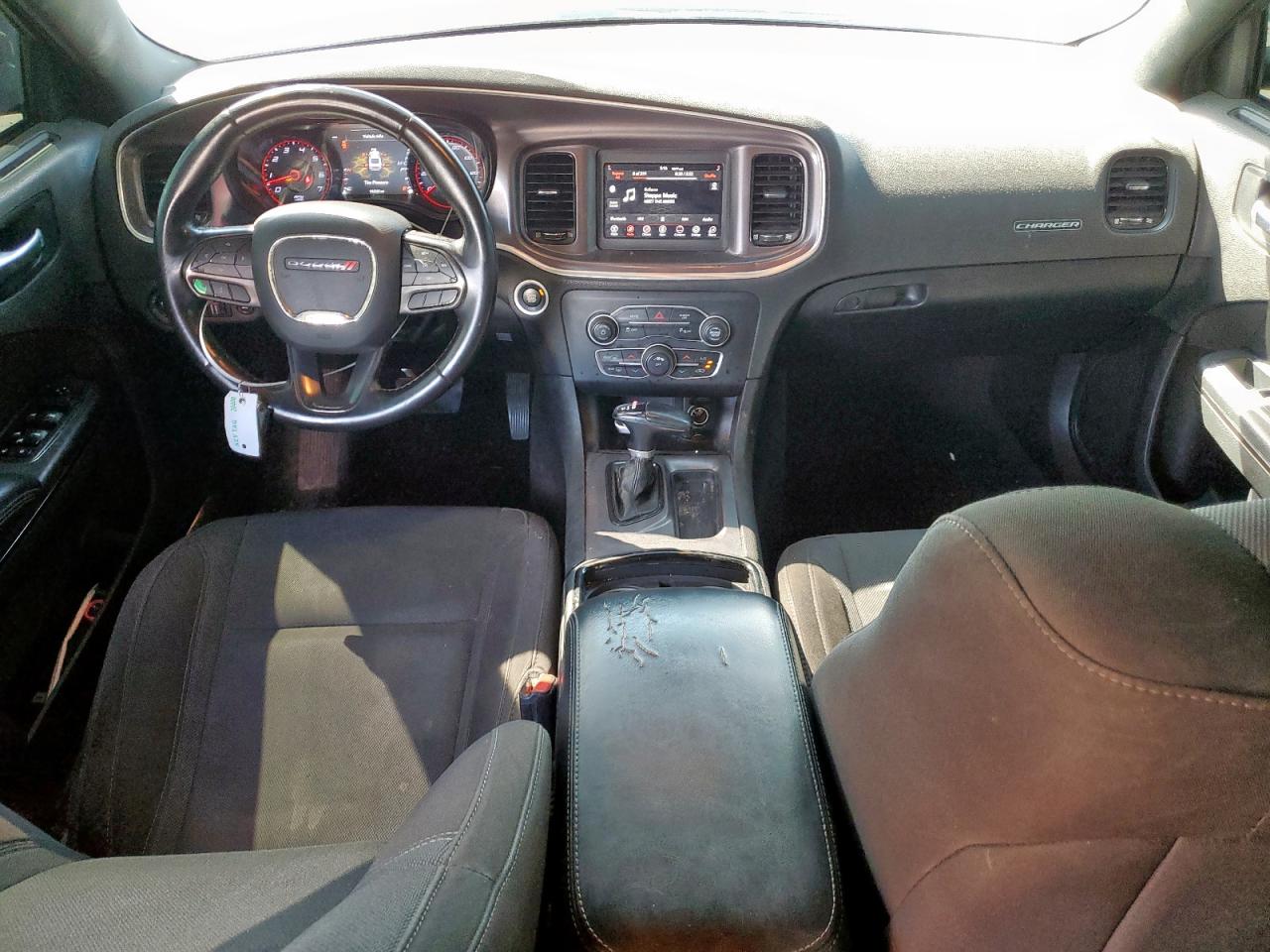 2020 Dodge Charger Sxt VIN: 2C3CDXBG2LH151317 Lot: 81653335