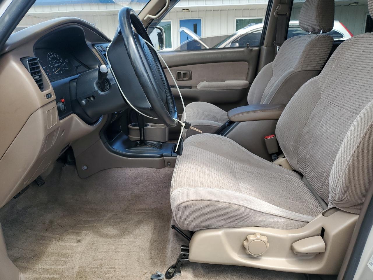 1997 Toyota 4Runner Sr5 VIN: JT3GN86R2V0040841 Lot: 71212505