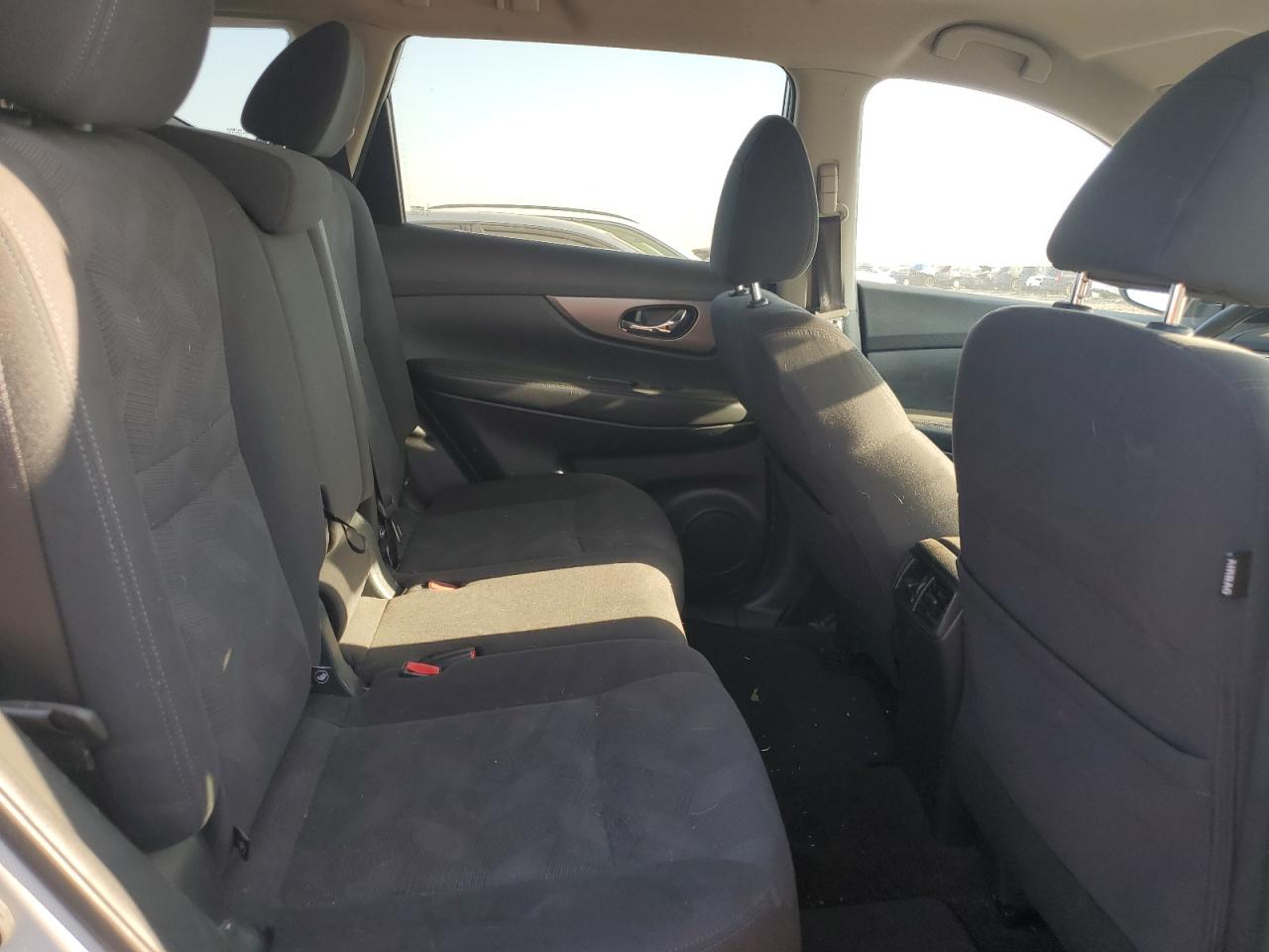 2016 Nissan Rogue S VIN: KNMAT2MVXGP650548 Lot: 80488885