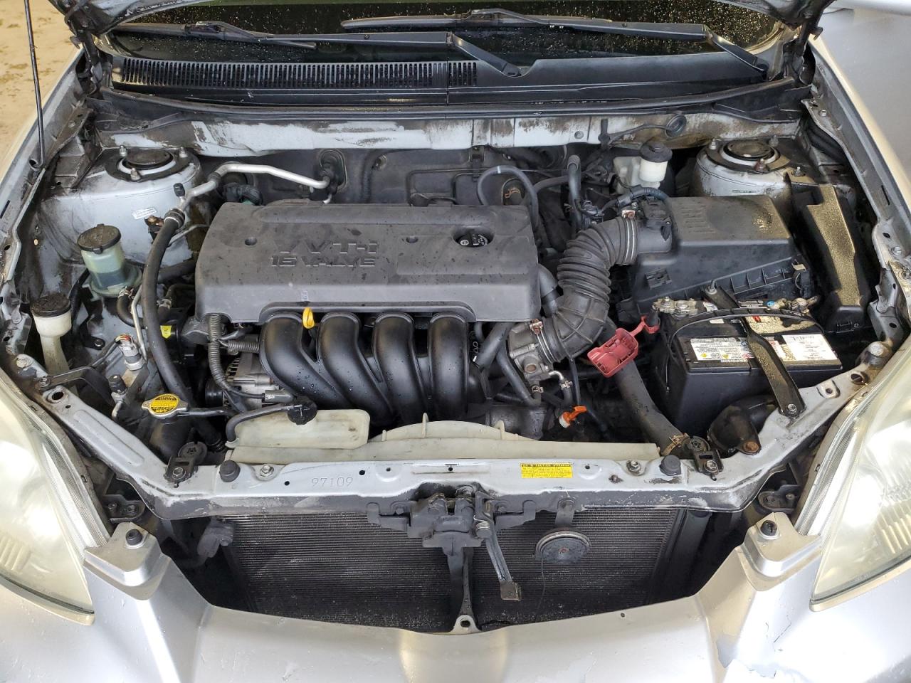 2007 Toyota Corolla Matrix Xr VIN: 2T1KR32E27C626268 Lot: 69835045