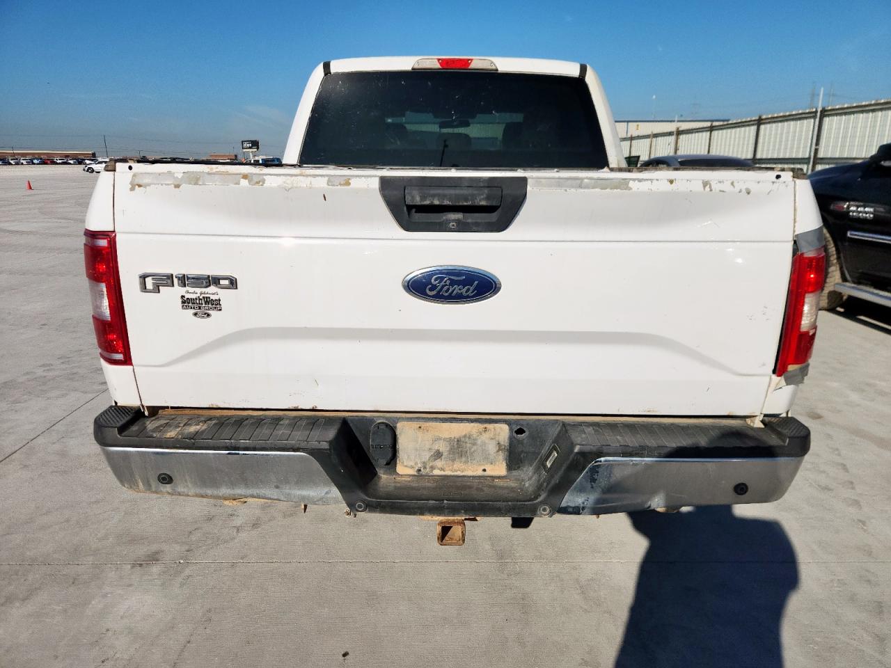 2017 Ford F150 Supercrew VIN: 1FTEW1C81HKC26334 Lot: 84432035
