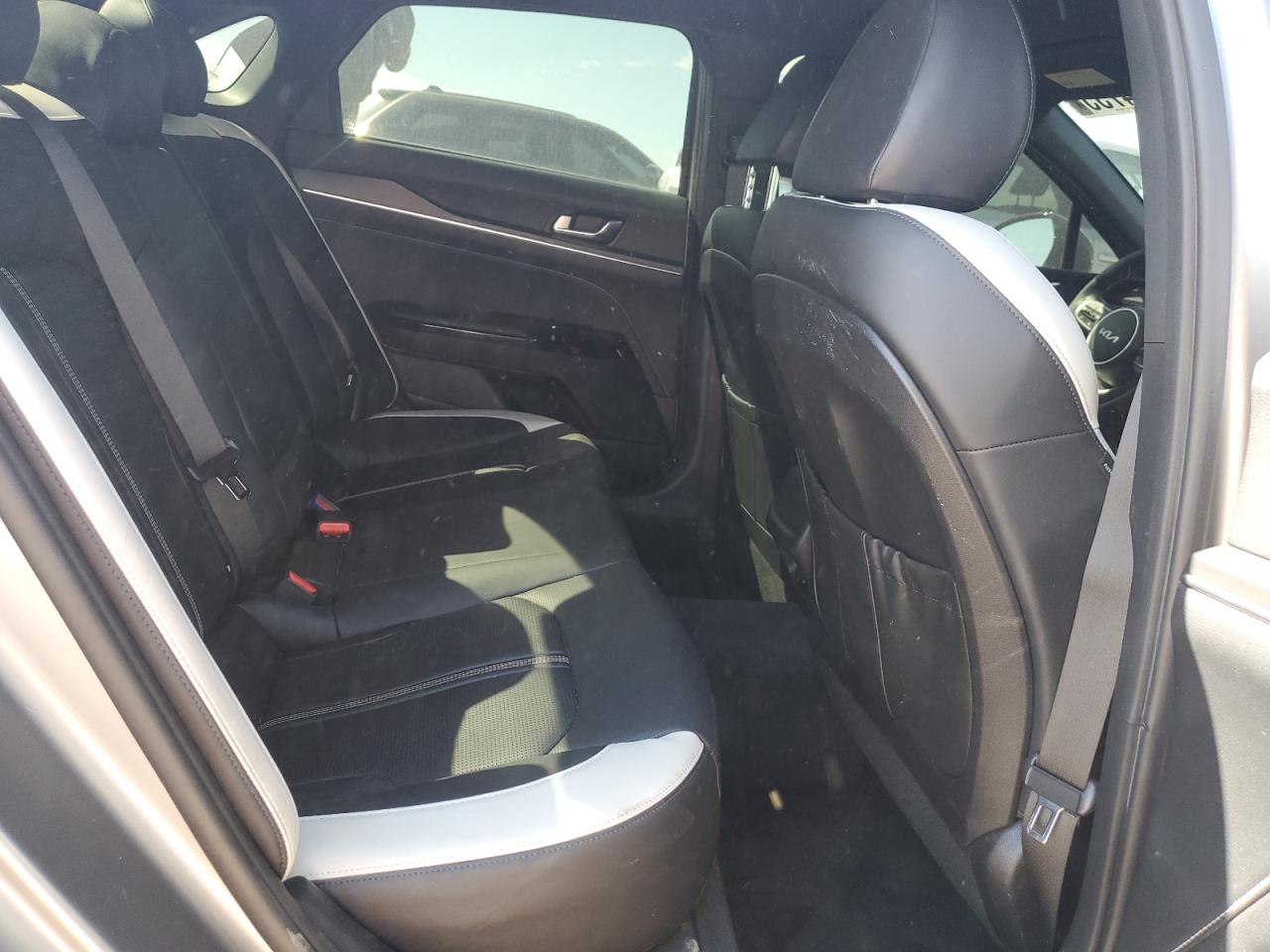 2025 Kia K5 Gt Line VIN: KNAG64J76S5272894 Lot: 70784735