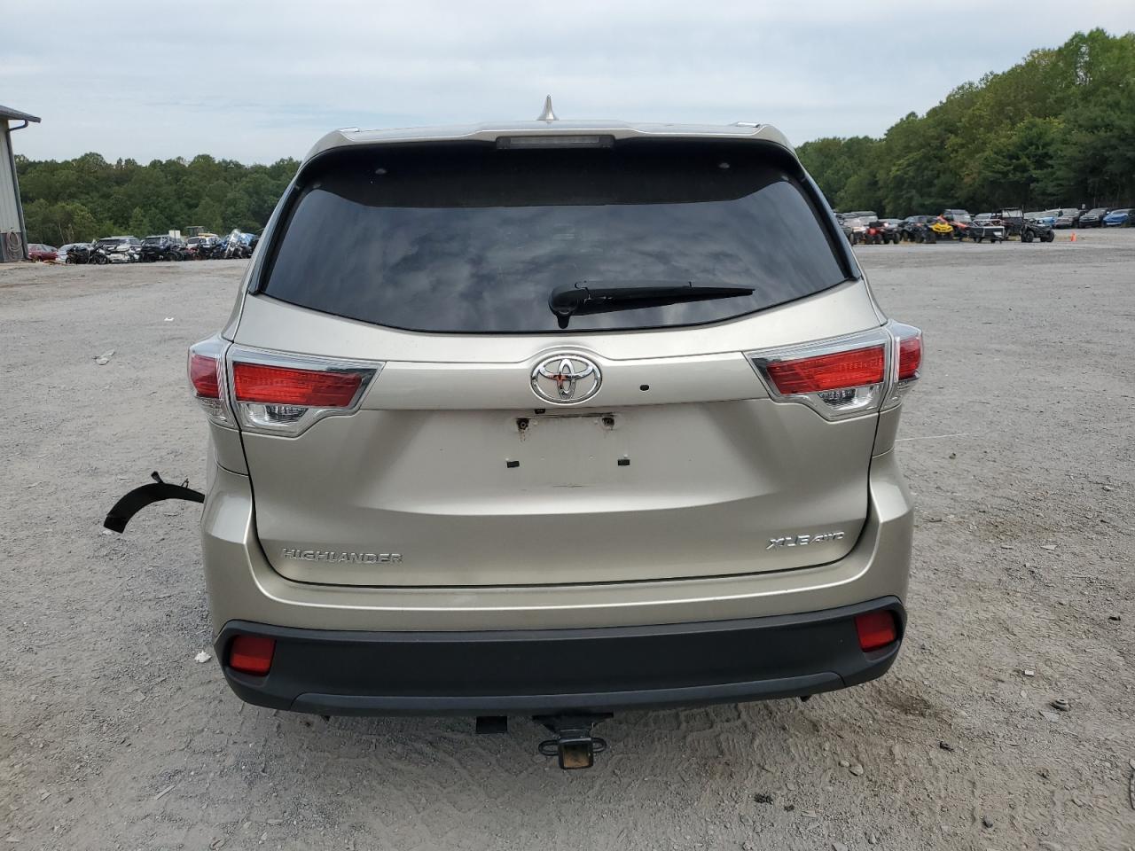 2016 Toyota Highlander Xle VIN: 5TDJKRFH8GS230974 Lot: 81013975