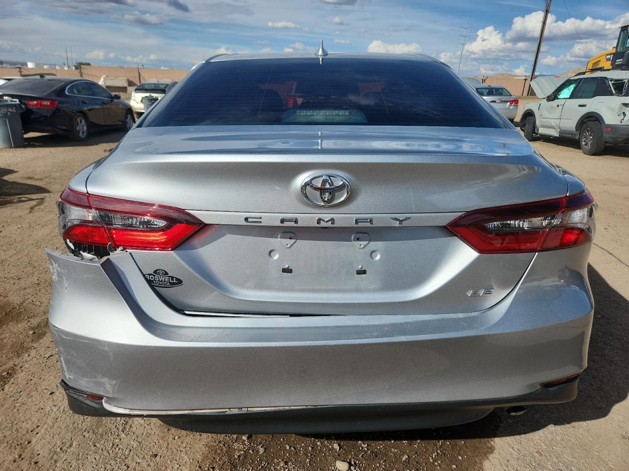 2022 Toyota Camry Le VIN: 4T1C11AK1NU679434 Lot: 80948145