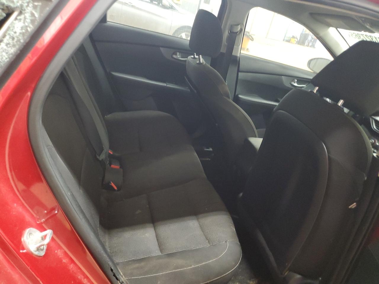 2019 Kia Forte Fe VIN: 3KPF24AD7KE045492 Lot: 81327365