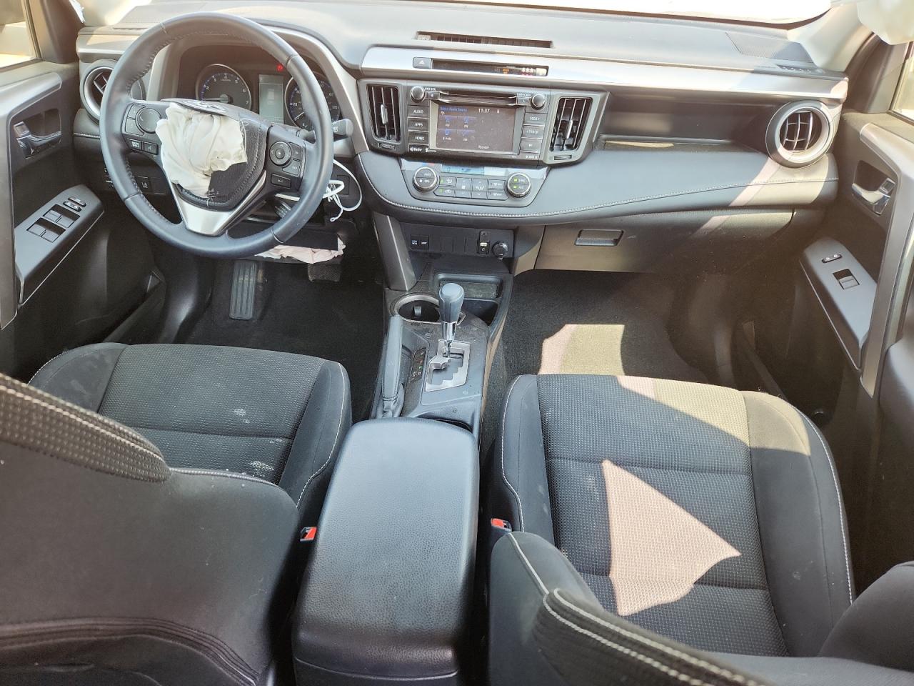 2017 Toyota Rav4 Xle VIN: JTMWFREV0HJ702357 Lot: 80131325