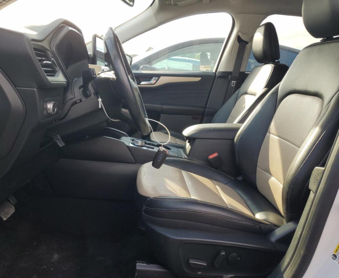 2021 Ford Escape Titanium VIN: 1FMCU9DZ2MUA92284 Lot: 70280155