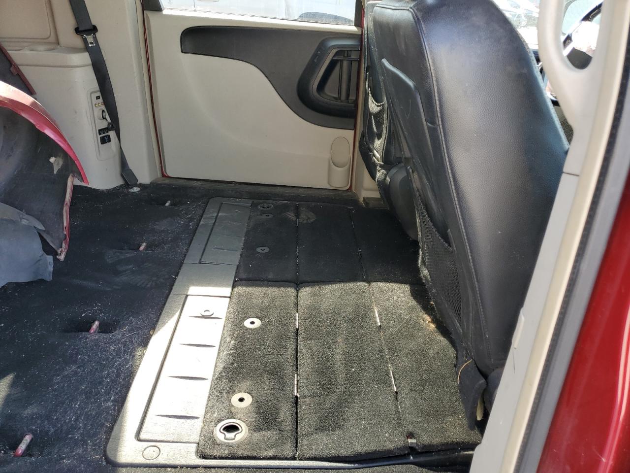 2014 Chrysler Town & Country Touring VIN: 2C4RC1BG7ER441166 Lot: 84577735