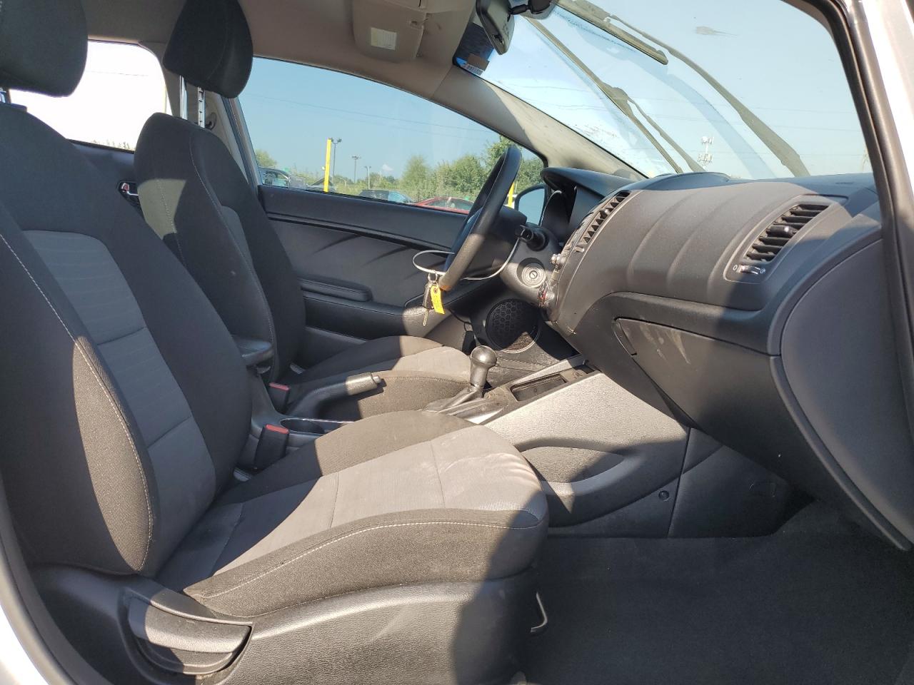 2016 Kia Forte Lx VIN: KNAFK5A83G5585172 Lot: 81068455