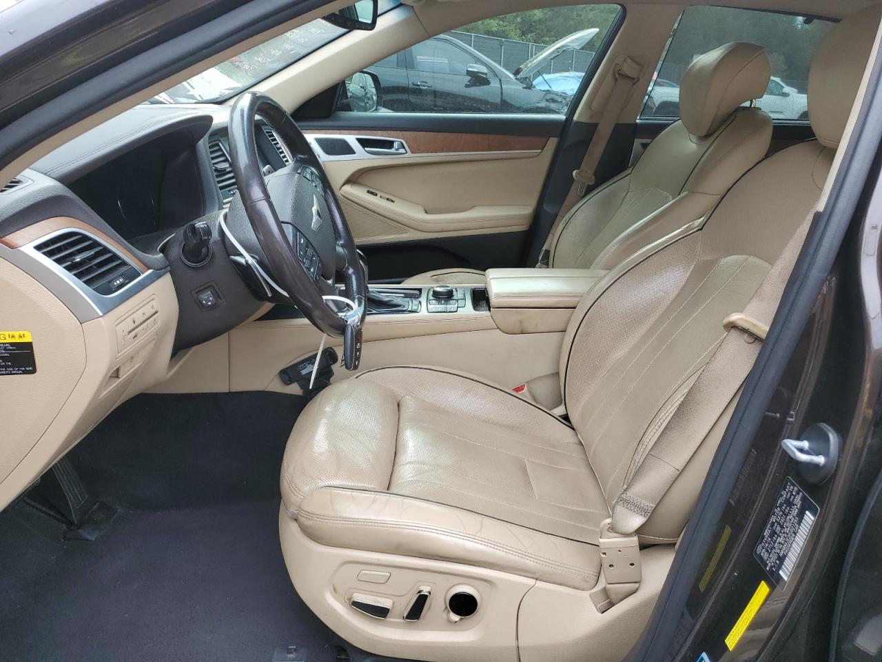 2015 Hyundai Genesis 3.8L VIN: KMHGN4JE2FU021253 Lot: 83924985