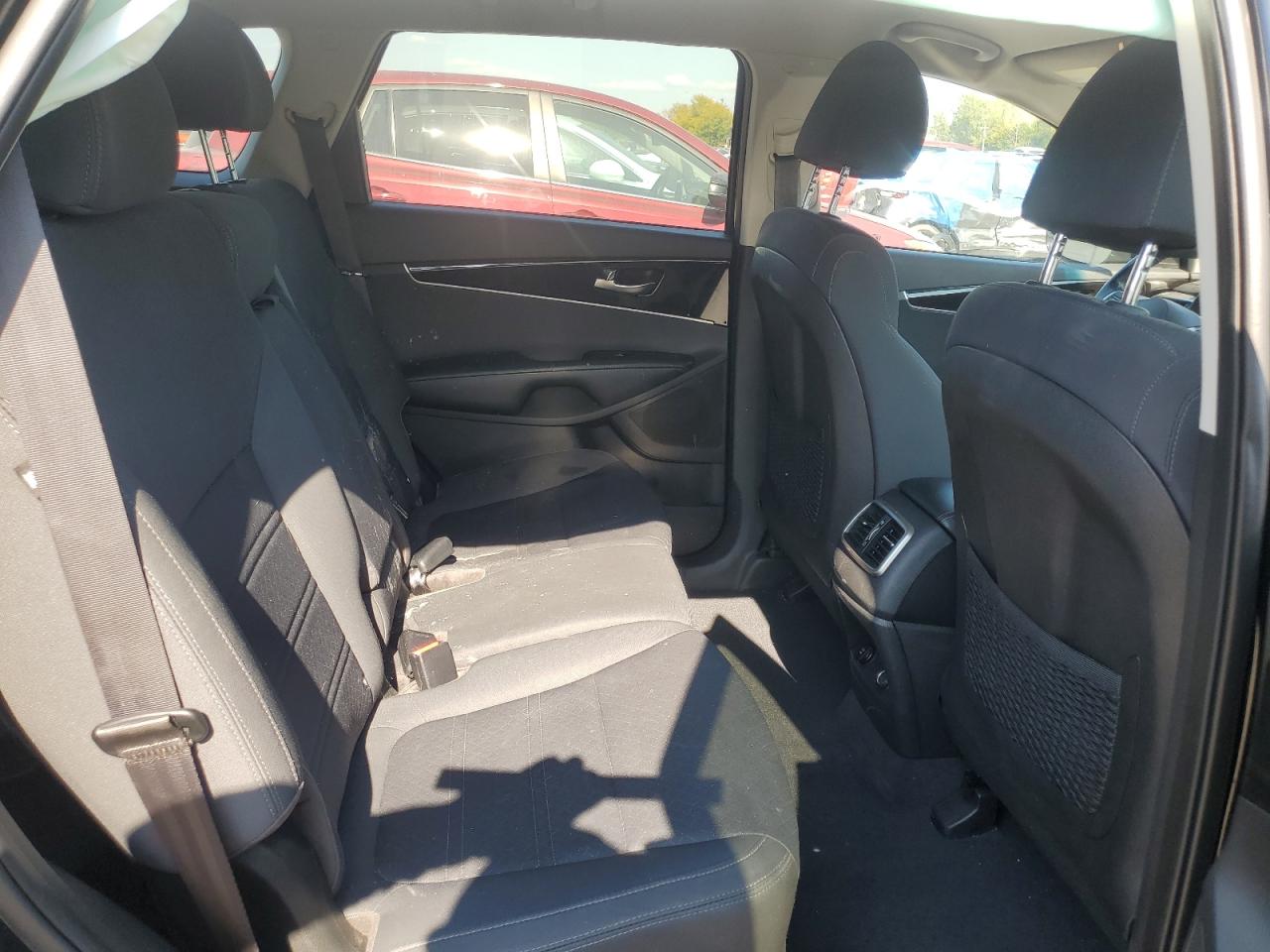 2020 Kia Sorento L VIN: 5XYPG4A39LG651104 Lot: 80025665
