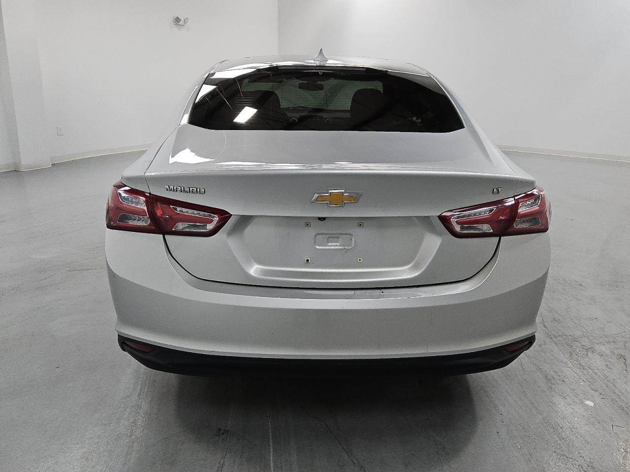 2019 Chevrolet Malibu Lt VIN: 1G1ZD5ST6KF142720 Lot: 71083715