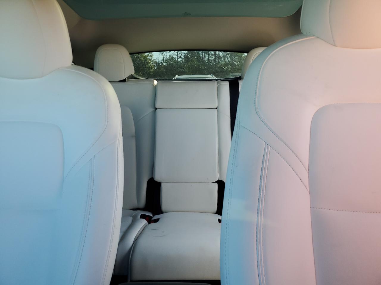 2022 Tesla Model Y VIN: 7SAYGAEE0NF520218 Lot: 80079915