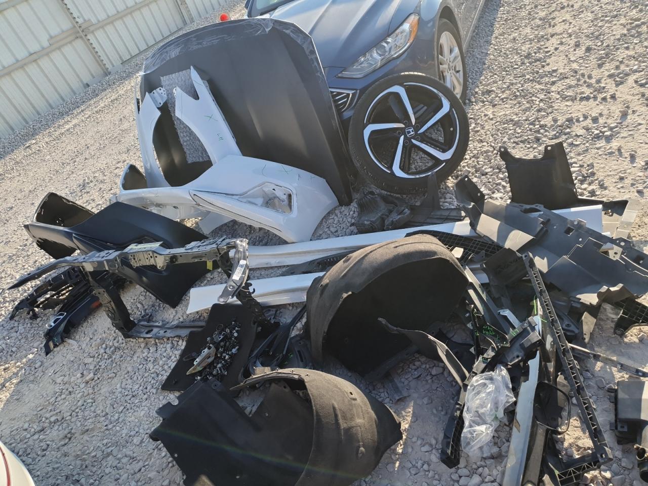 2022 Honda Accord Sport VIN: 1HGCV1F32NA084752 Lot: 71461885