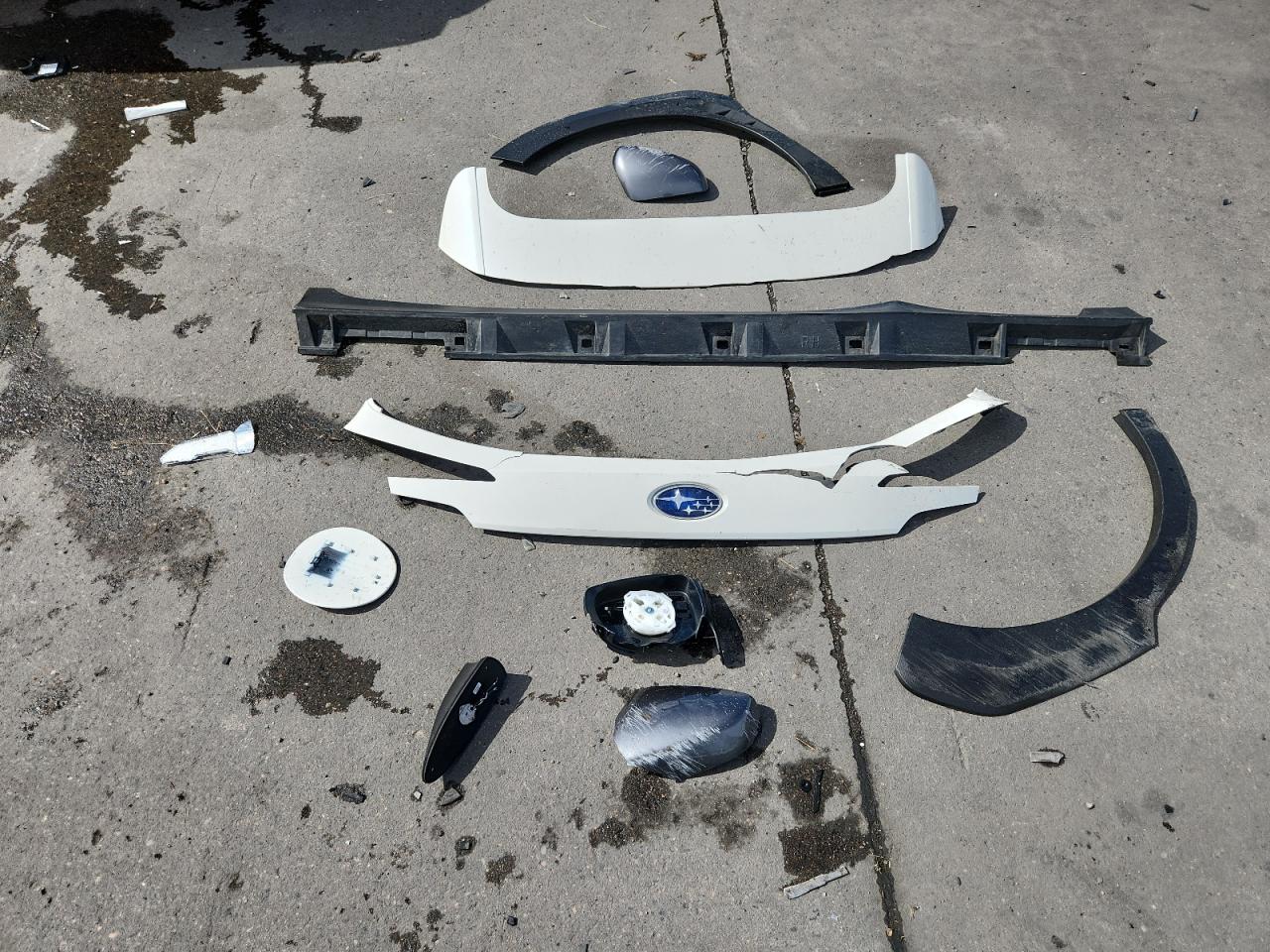 2024 Subaru Crosstrek Premium VIN: JF2GUADCXR8896210 Lot: 71685945