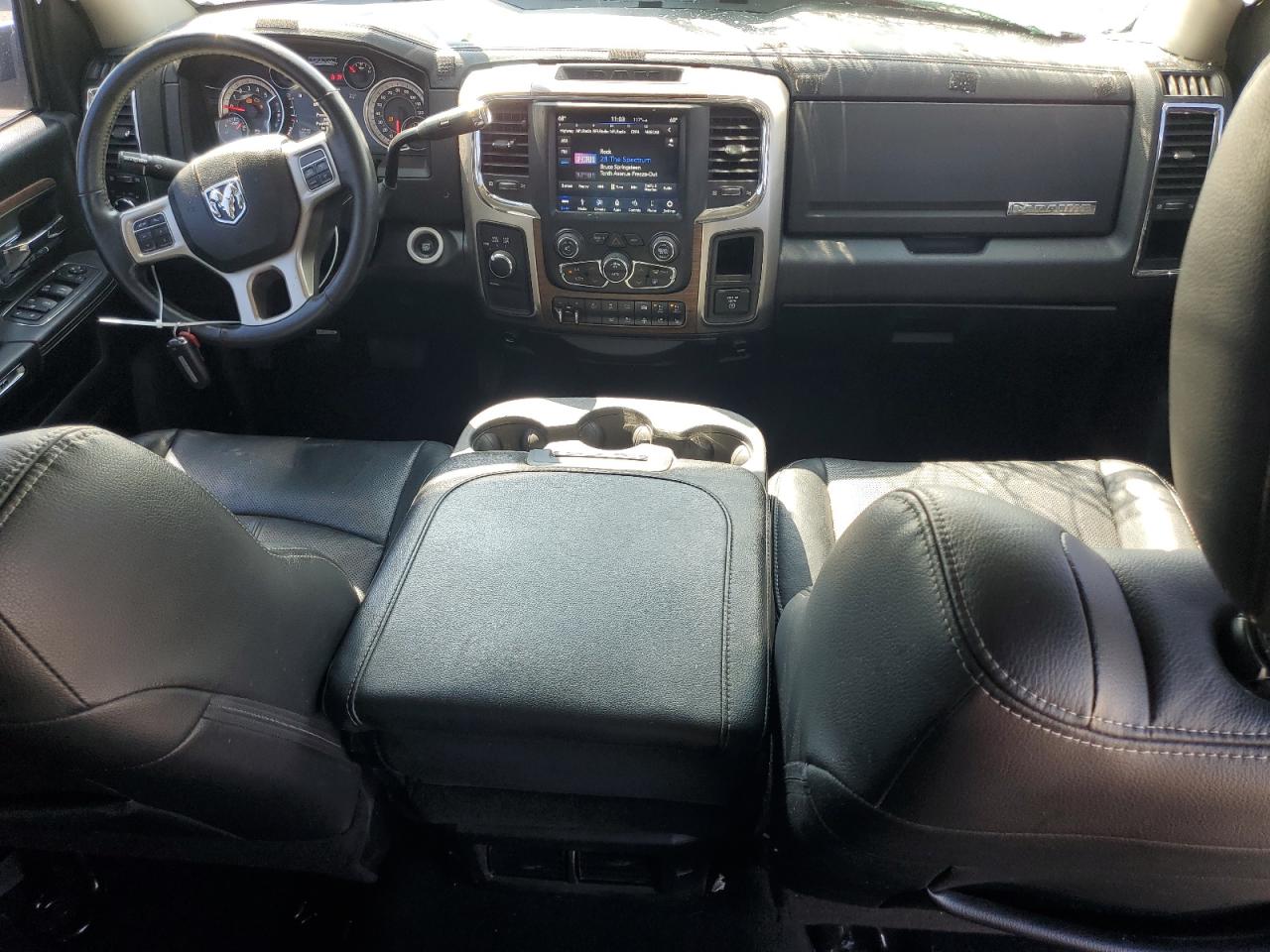 2018 Ram 2500 Laramie VIN: 3C6UR5NL2JG240498 Lot: 81719715