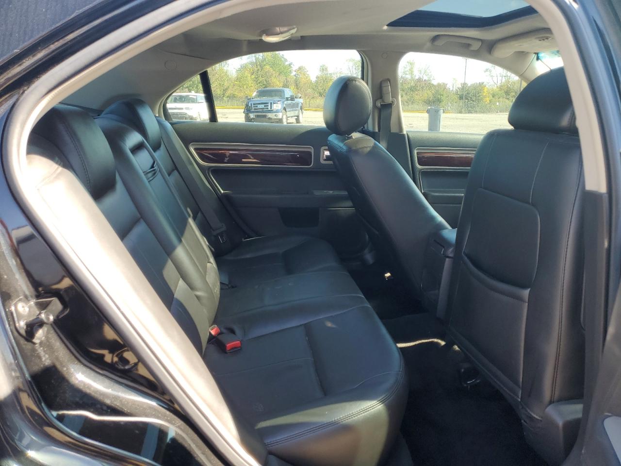 2007 Lincoln Mkz VIN: 3LNHM28T77R613353 Lot: 84257345