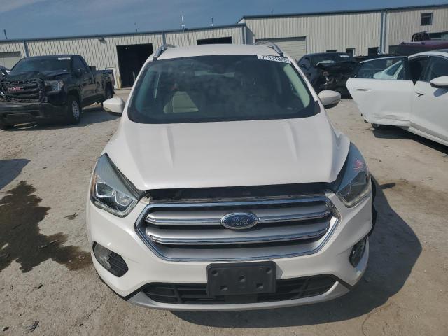  FORD ESCAPE 2017 Белы