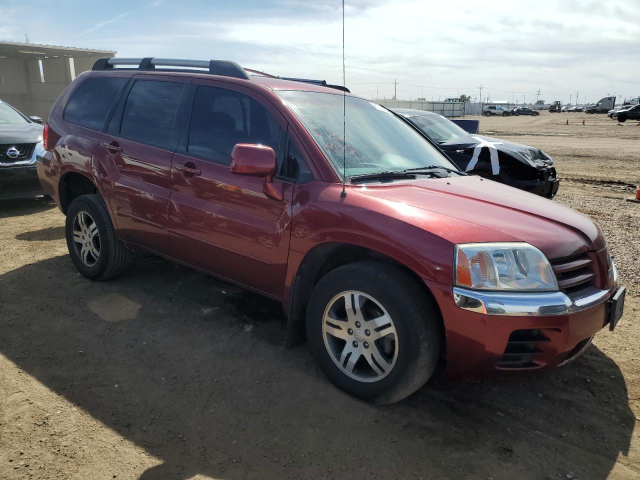 VIN: 4A4MN31S04E010372 MITSUBISHI ENDEAVOR 2004 RED Photo 4