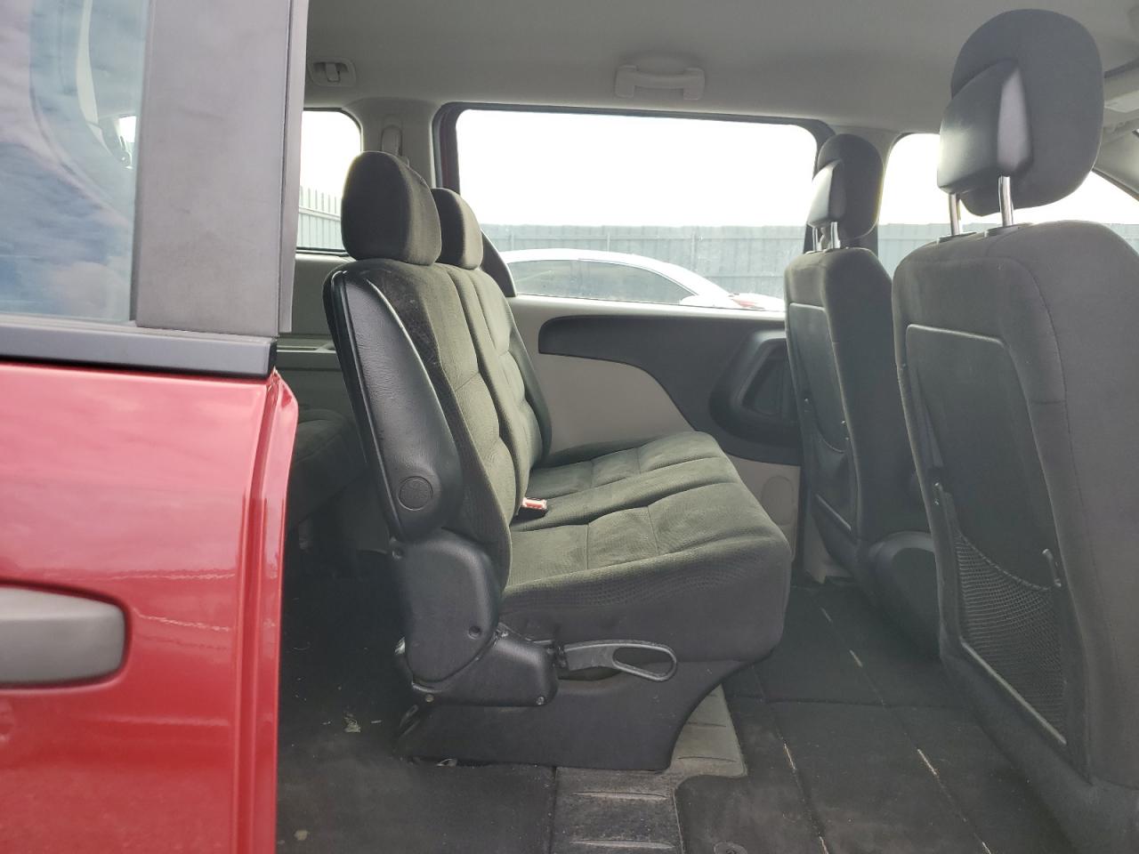 2016 Dodge Grand Caravan Se VIN: 2C4RDGBG6GR210715 Lot: 70867135